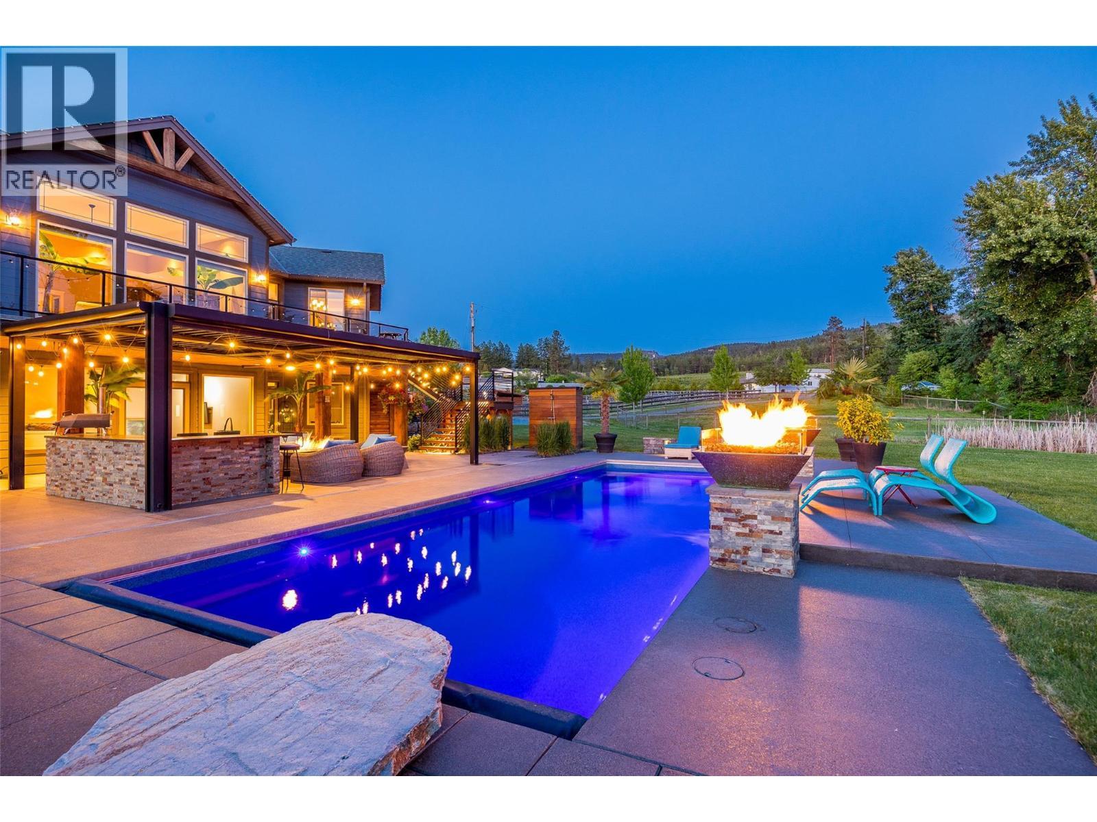 4284 Jaud Road, Kelowna, BC - Outdoor With In Ground Pool