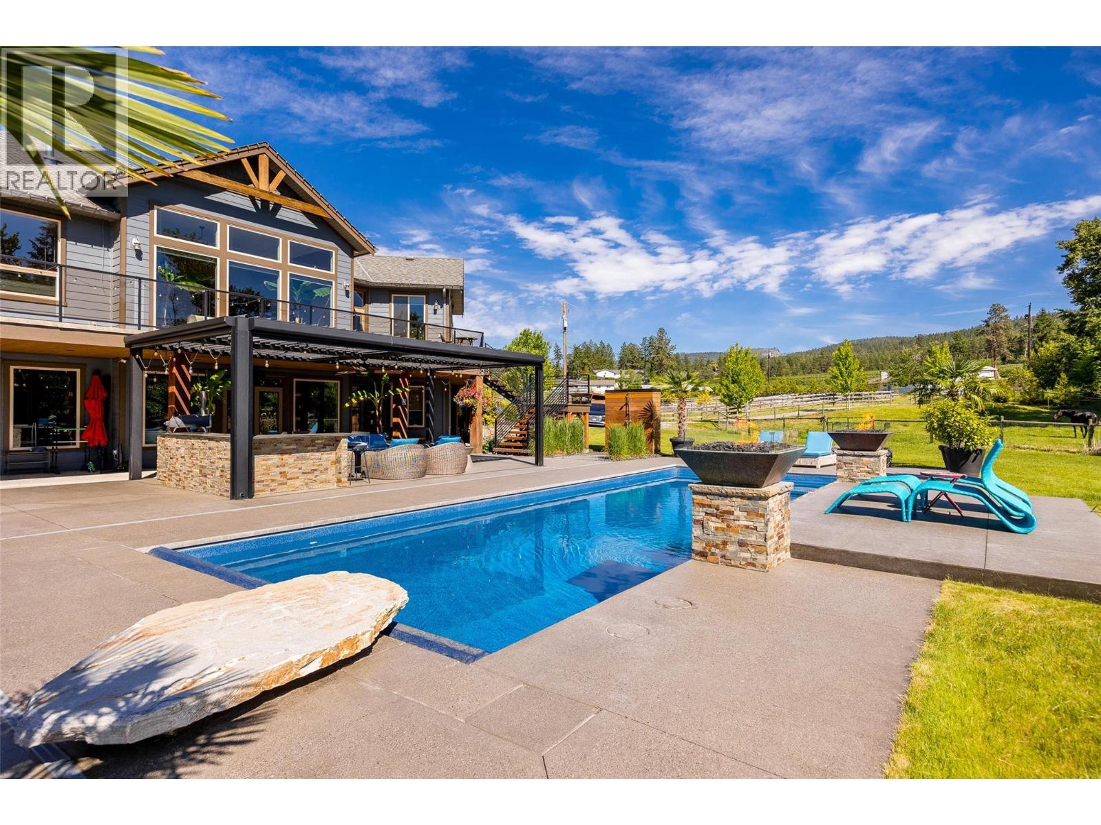4284 Jaud Road, Kelowna, BC - Outdoor With In Ground Pool