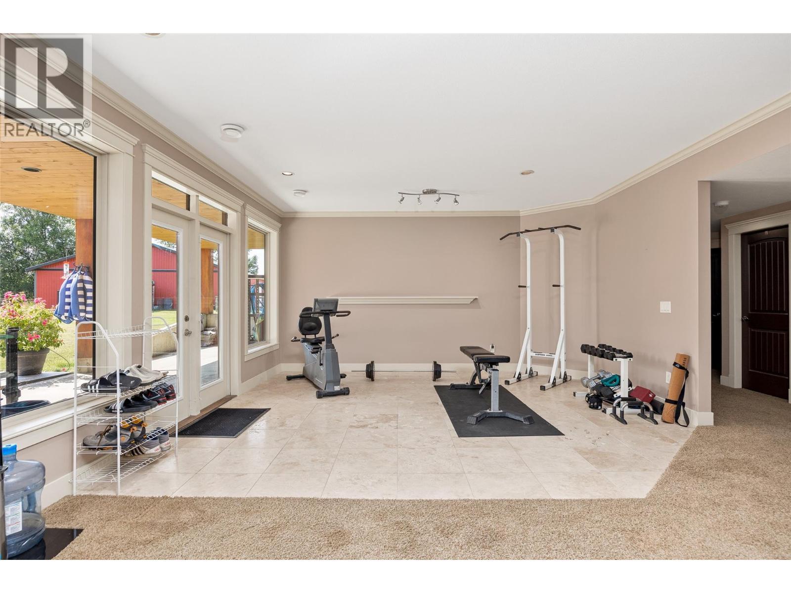 4284 Jaud Road, Kelowna, BC - Indoor Photo Showing Gym Room