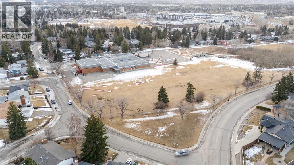 3387 Breton Close Nw, Calgary, AB - Outdoor With View