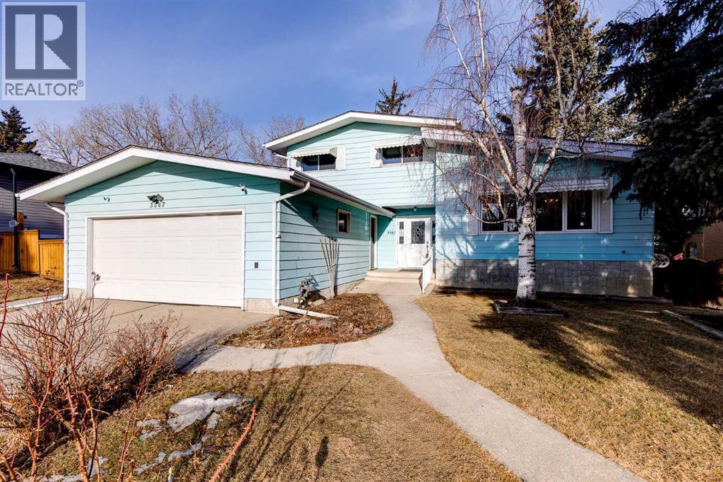 3387 Breton Close Nw, Calgary, AB - Outdoor