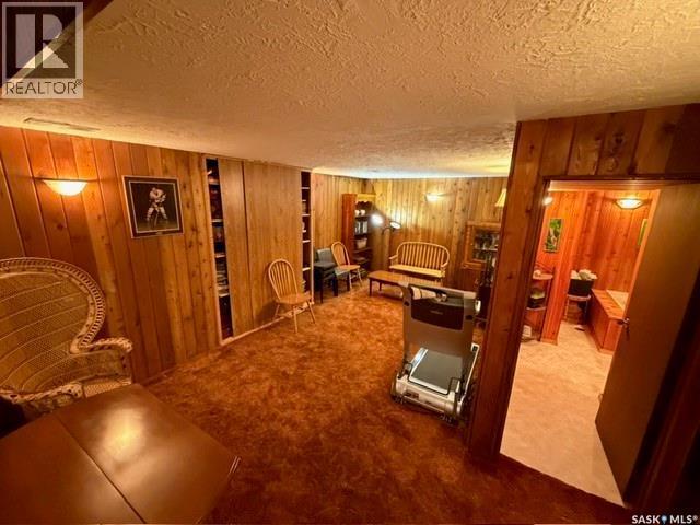 10 Dragan Crescent, Saskatoon, SK - Indoor Photo Showing Other Room