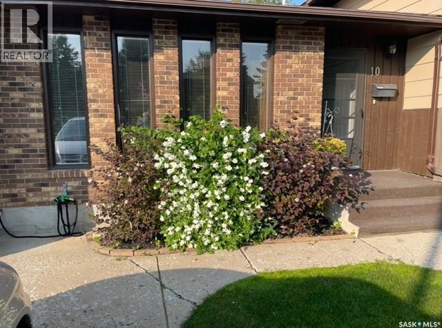 10 Dragan Crescent, Saskatoon, SK - Outdoor