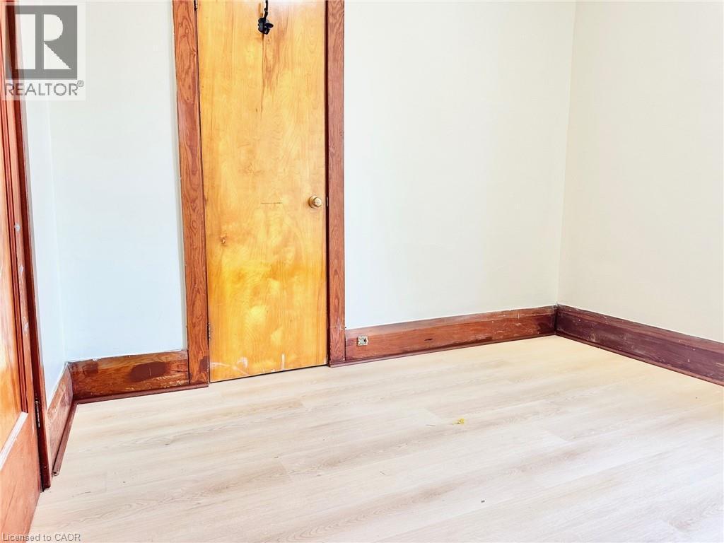 215 Rosewood Road, Hamilton, ON - Indoor Photo Showing Other Room