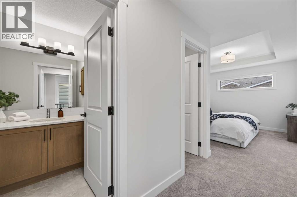 1051 Bayview Crescent, Airdrie, AB - Indoor Photo Showing Bathroom