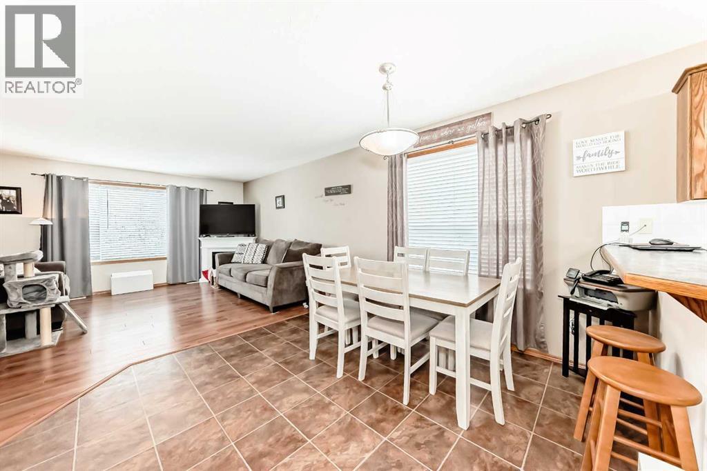 10 Kerr Close, Red Deer, AB - Indoor