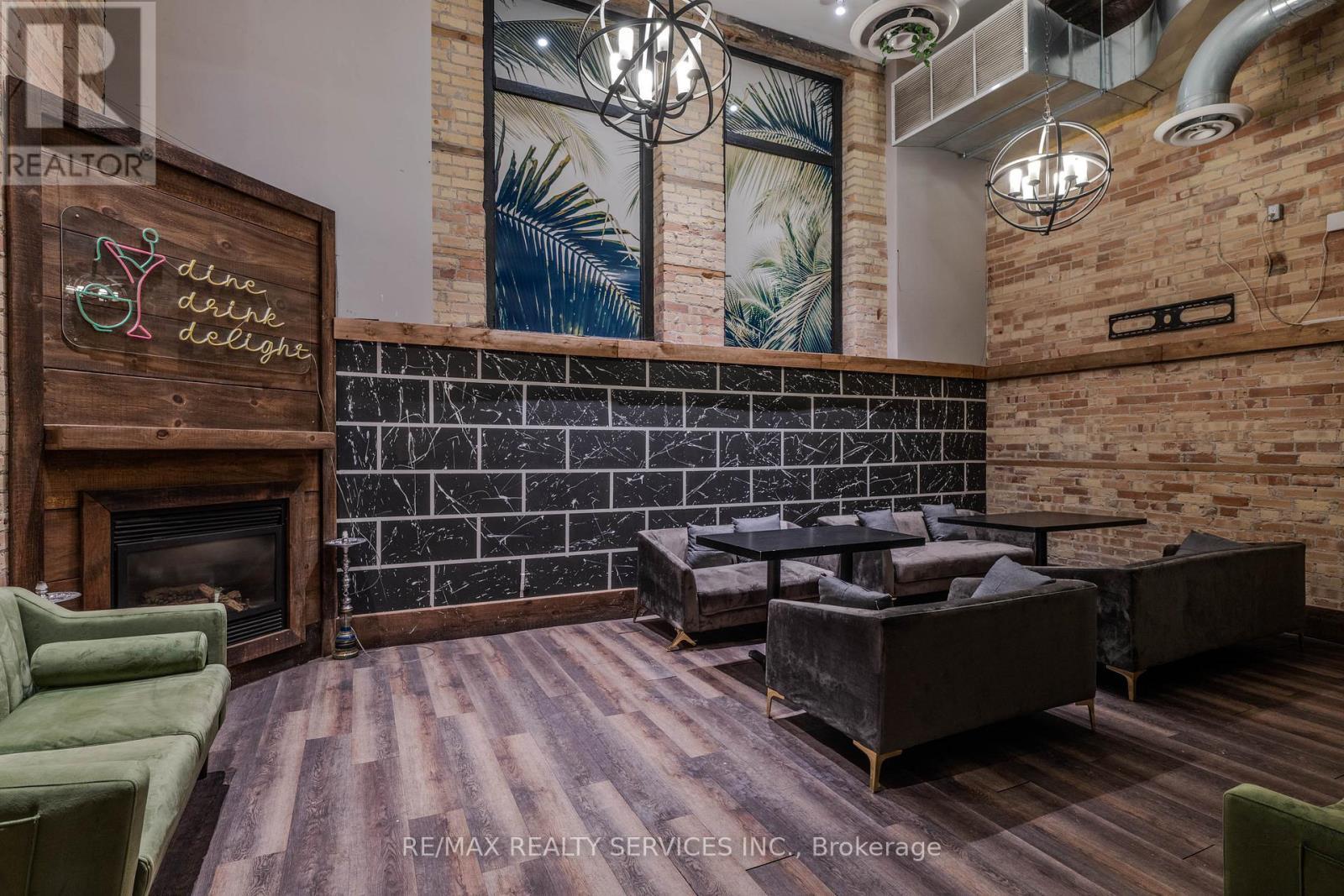 146 King Street W, Kitchener, ON