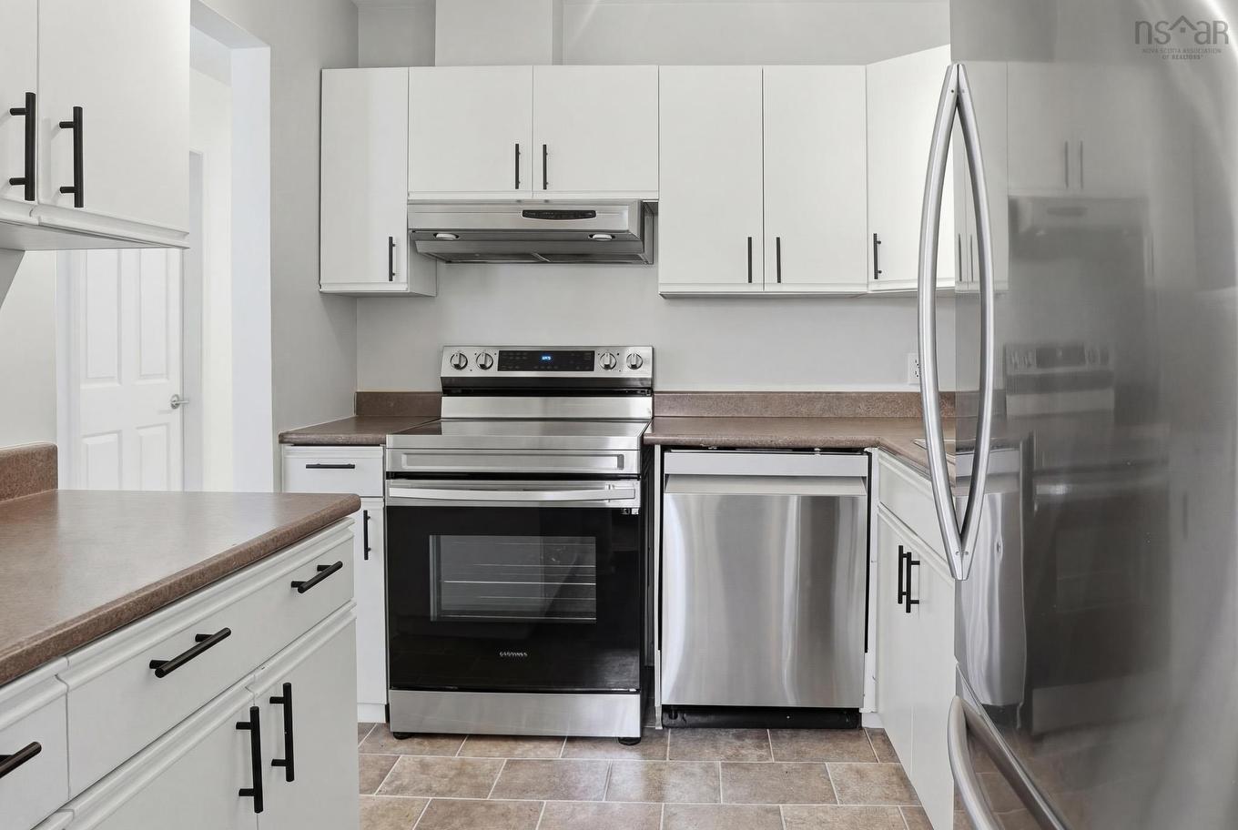 106 126 Farnham Gate Road, Halifax, NS