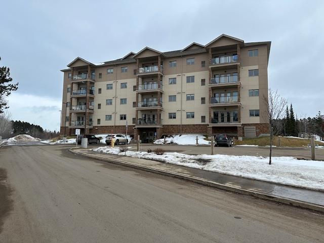 103 1230 Dawson Road, Thunder Bay, ON - Outdoor With Balcony With Facade