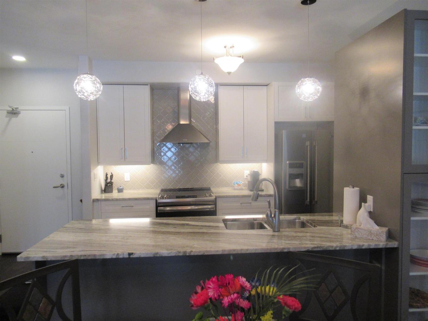 103 1230 Dawson Road, Thunder Bay, ON - Indoor Photo Showing Kitchen With Double Sink With Upgraded Kitchen