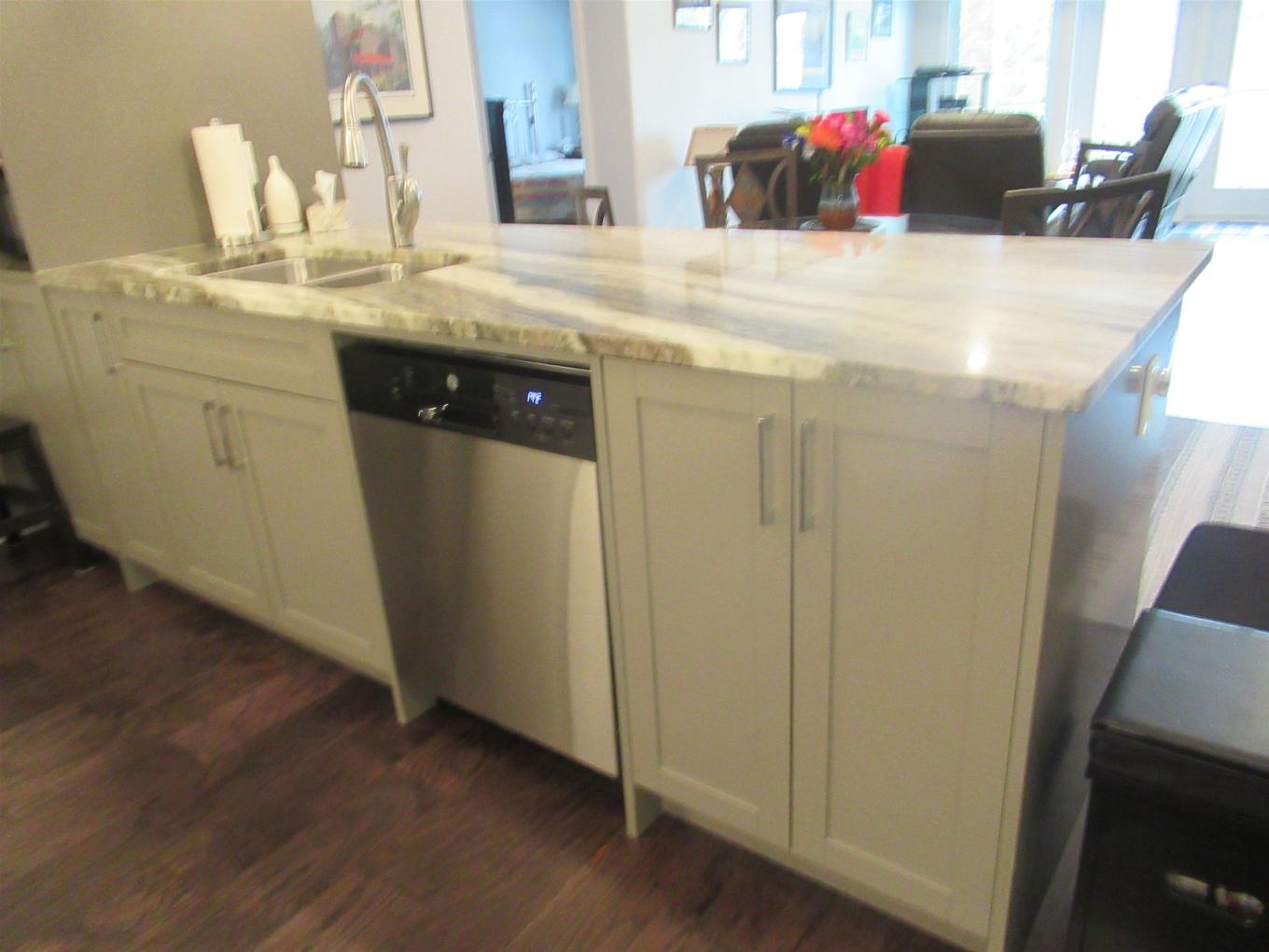 103 1230 Dawson Road, Thunder Bay, ON - Indoor Photo Showing Kitchen With Double Sink