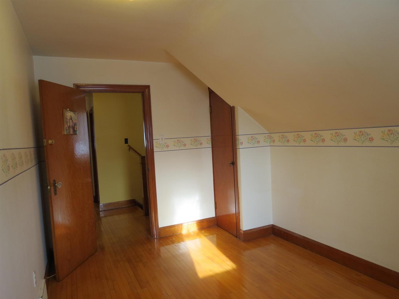 836 Simpson Street, Thunder Bay, ON - Indoor