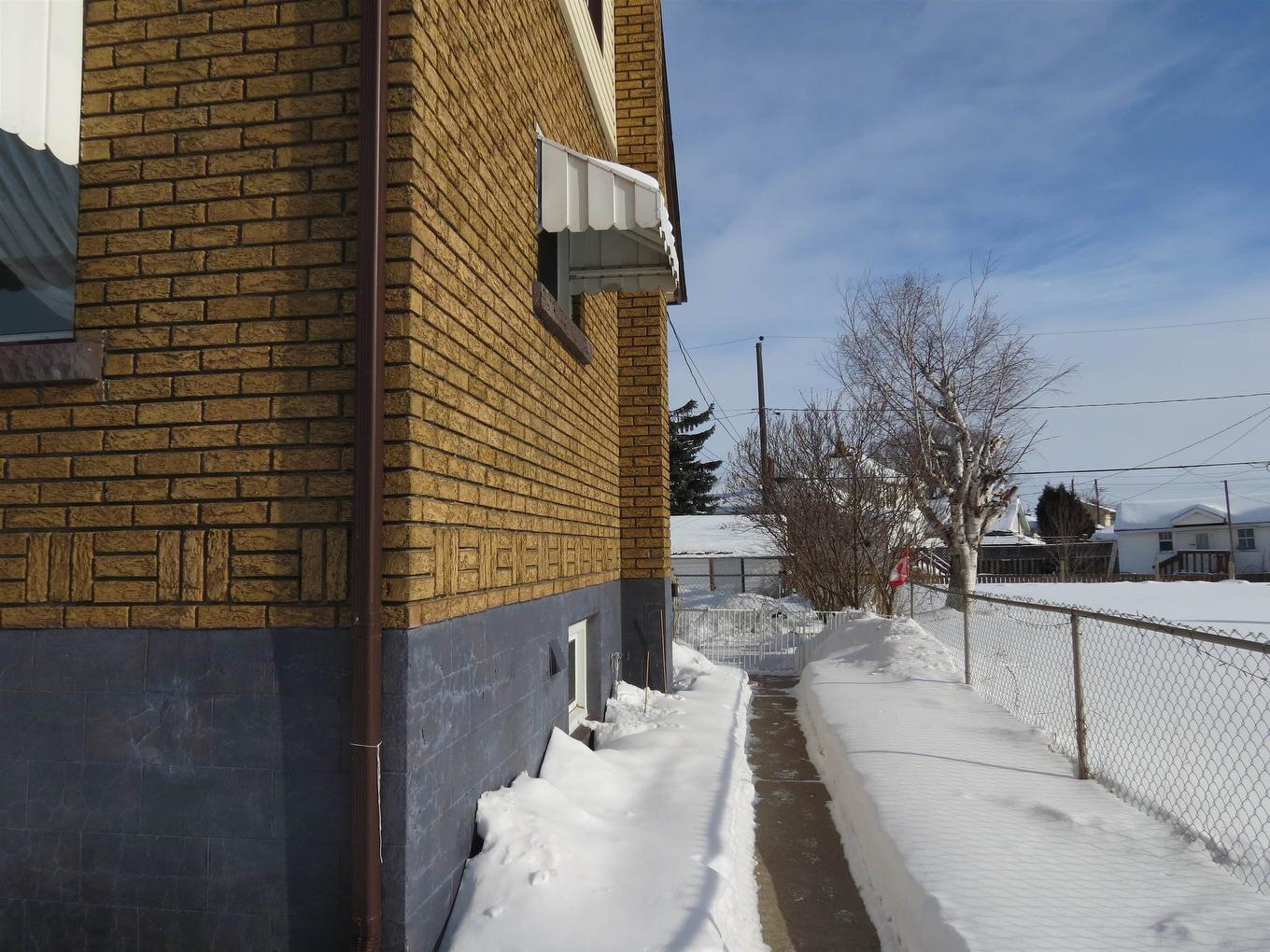 836 Simpson Street, Thunder Bay, ON - Outdoor