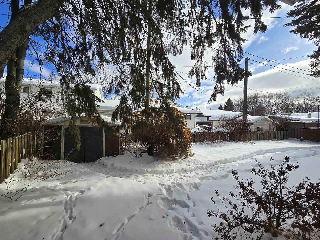 604 Ashdale Place, Thunder Bay, ON