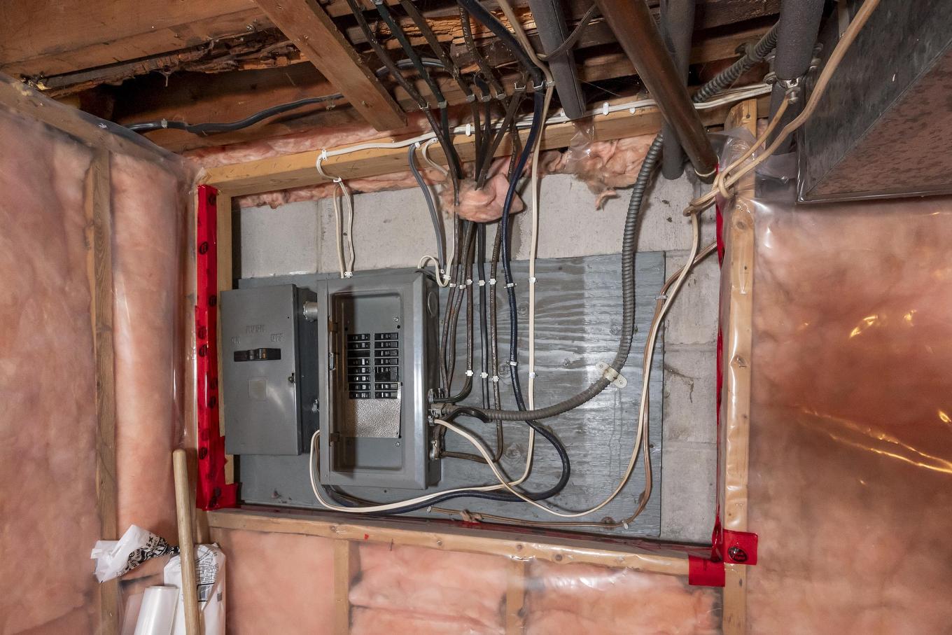 824 Finlayson Street, Thunder Bay, ON - Indoor Photo Showing Basement
