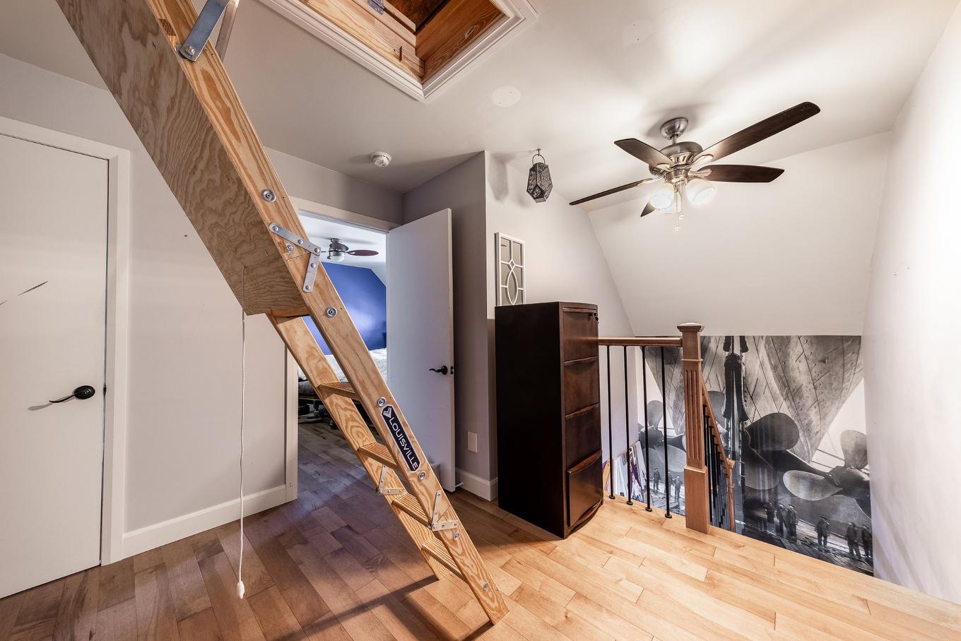 Escalier - 633 - 637 Rue Philibert-Contant, Saint-Jean-Sur-Richelieu, QC - Indoor Photo Showing Other Room