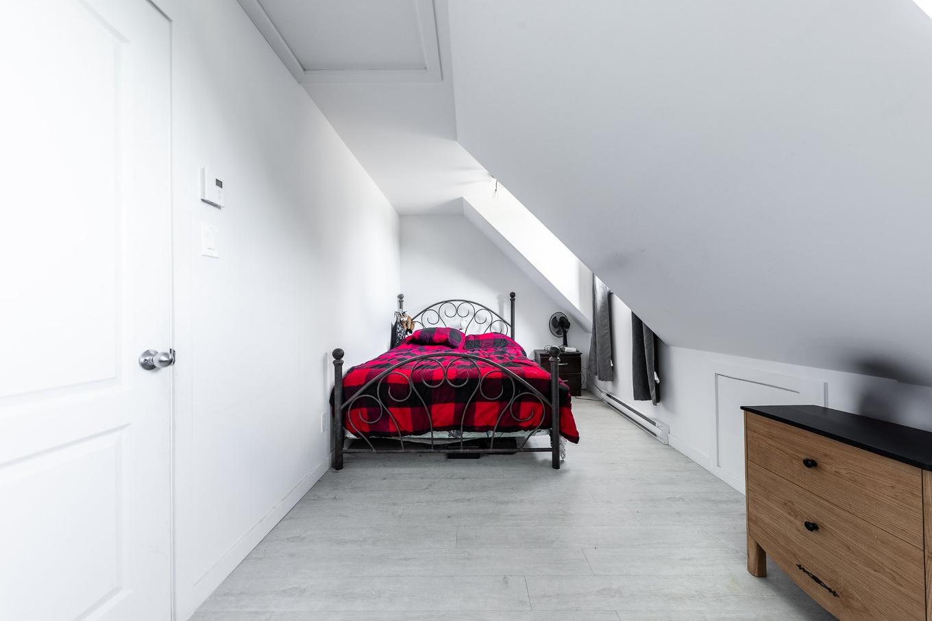 Chambre à coucher principale - 633 - 637 Rue Philibert-Contant, Saint-Jean-Sur-Richelieu, QC - Indoor