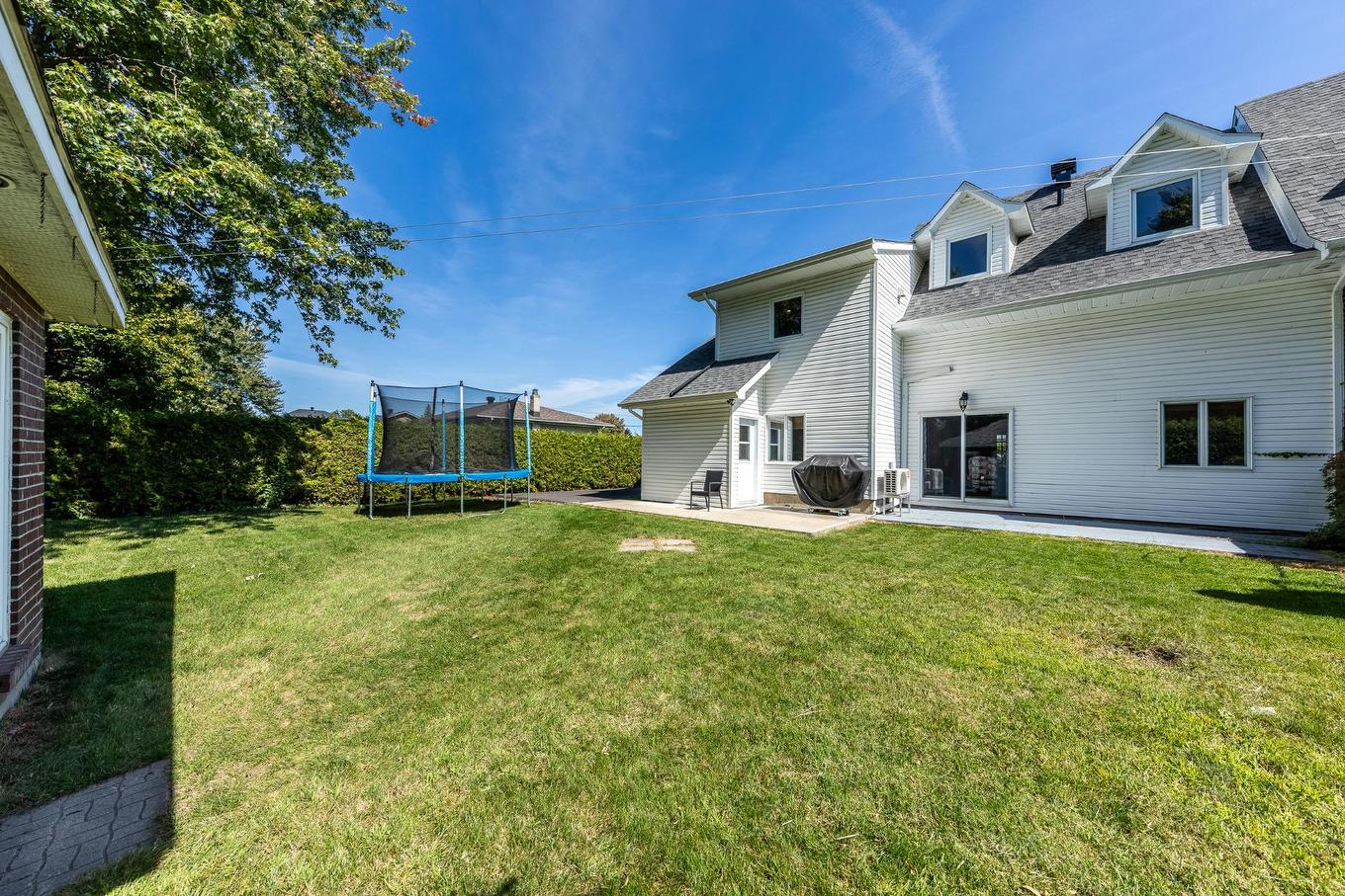 Face arrière - 633 - 637 Rue Philibert-Contant, Saint-Jean-Sur-Richelieu, QC - Outdoor