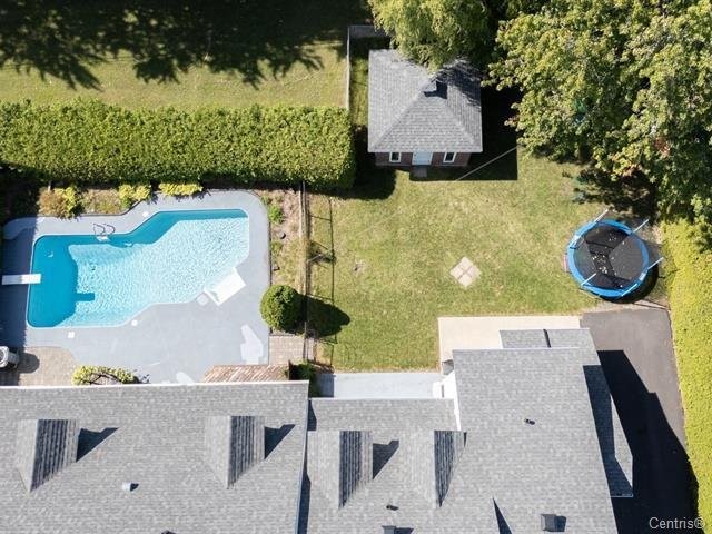 Vue - 633 - 637 Rue Philibert-Contant, Saint-Jean-Sur-Richelieu, QC - Outdoor With In Ground Pool