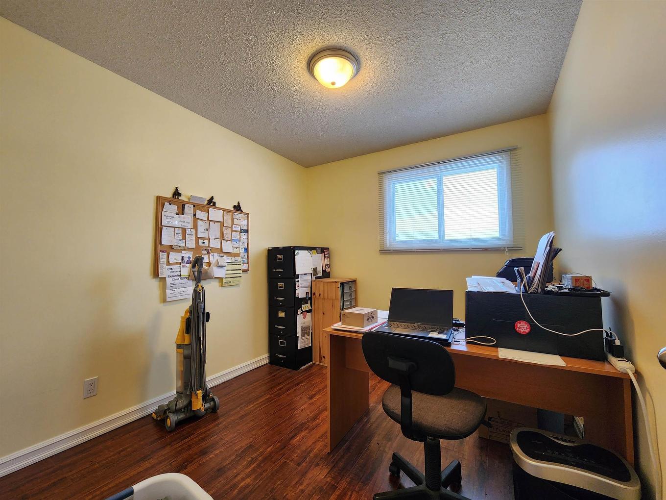 163 Fassina Street, Thunder Bay, ON - Indoor Photo Showing Office