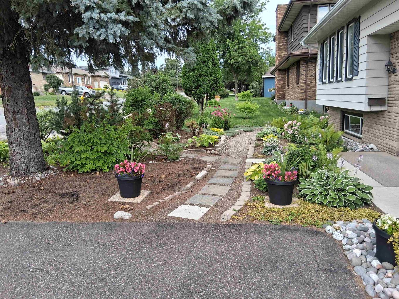 163 Fassina Street, Thunder Bay, ON - Outdoor