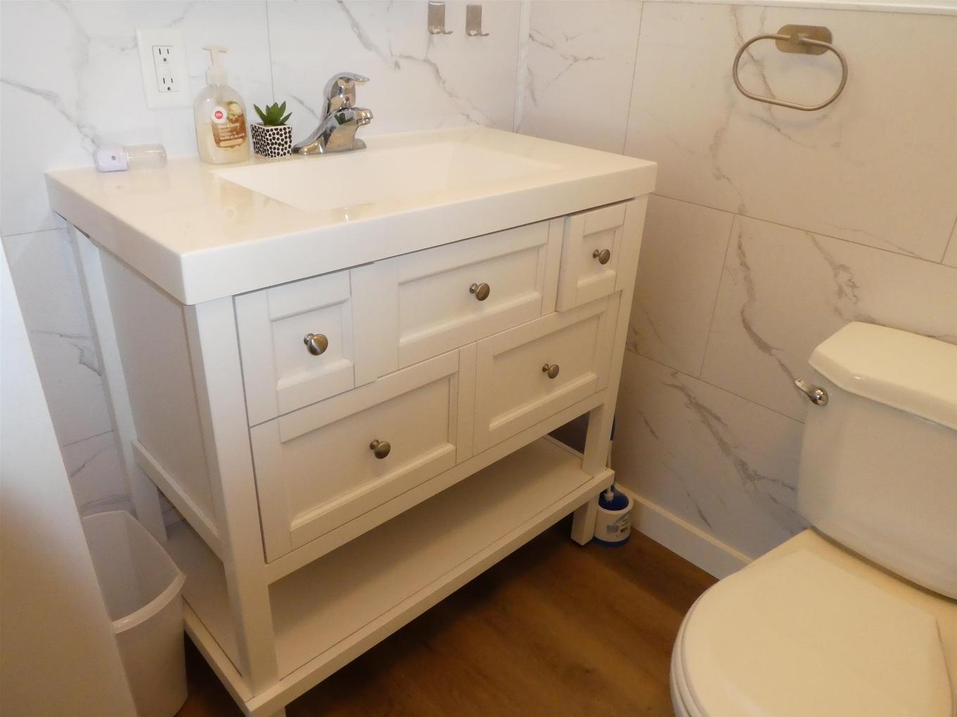 914 First St E, Geraldton, ON - Indoor Photo Showing Bathroom