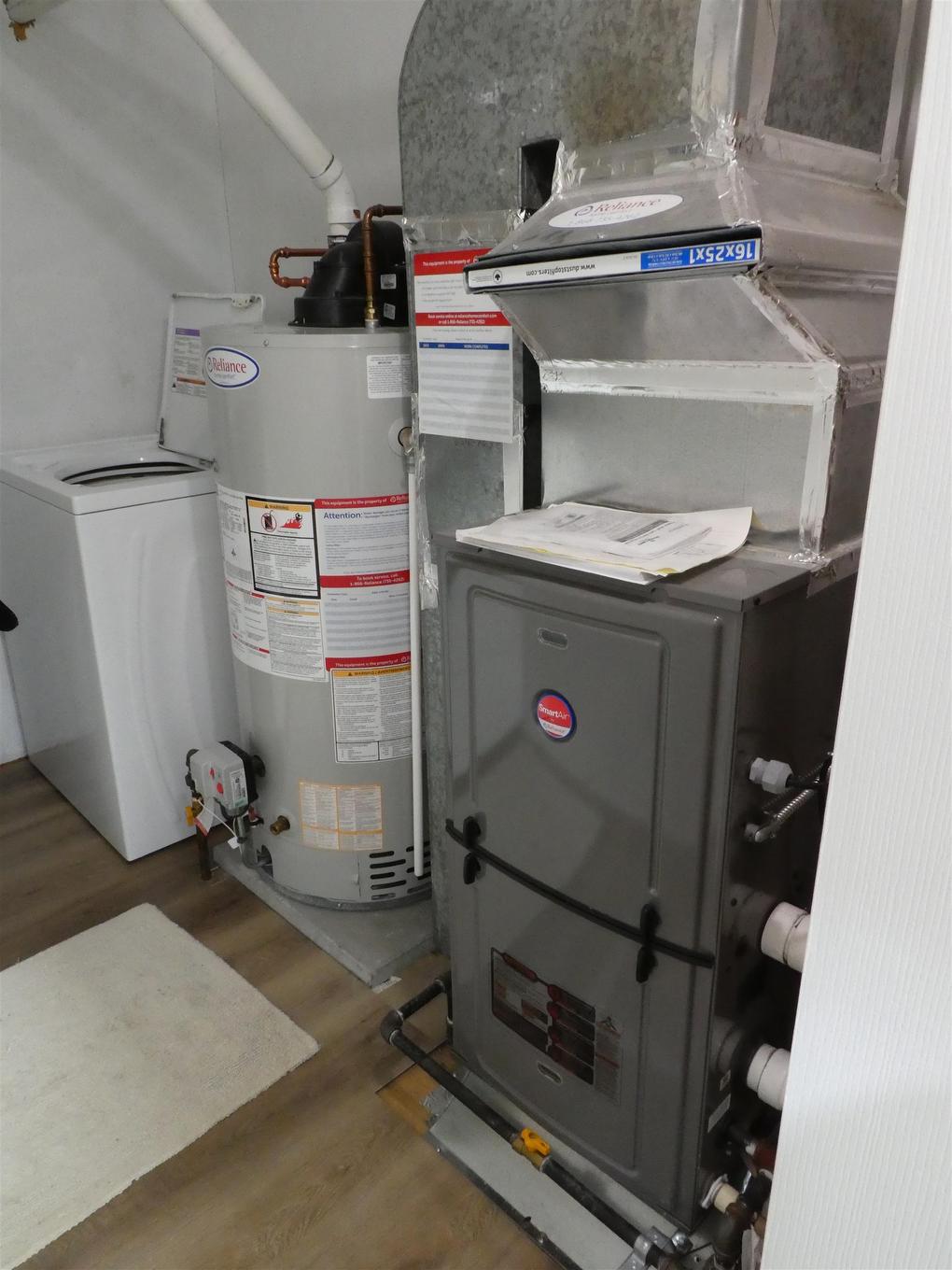 914 First St E, Geraldton, ON - Indoor Photo Showing Basement