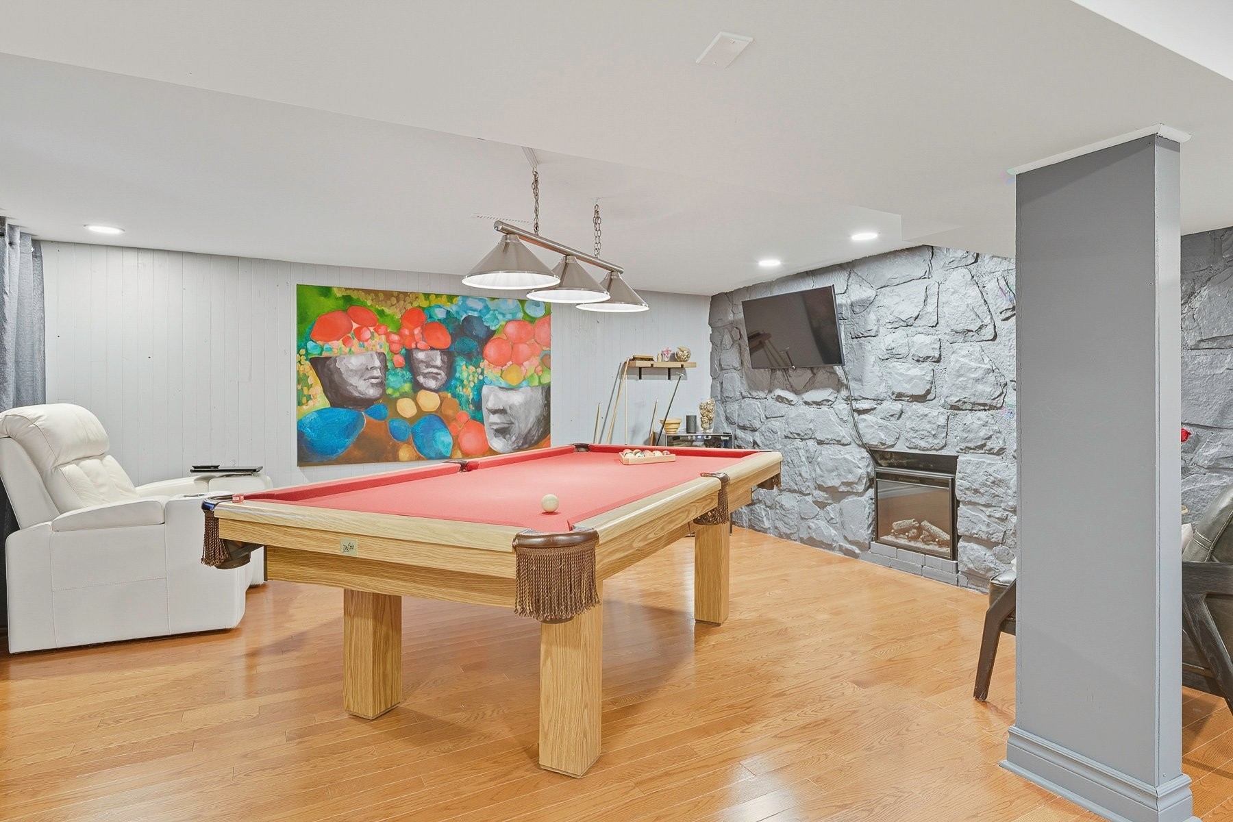 Salle familiale - 133 Rue Des Monts, Saint-Sauveur, QC - Indoor Photo Showing Other Room