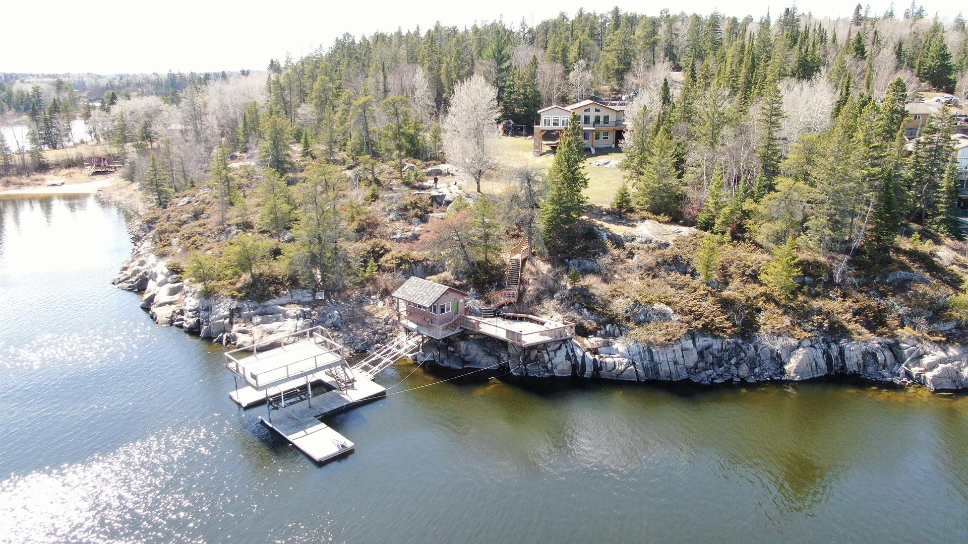 220D Phantom Drive, Kenora, ON - Outdoor With Body Of Water