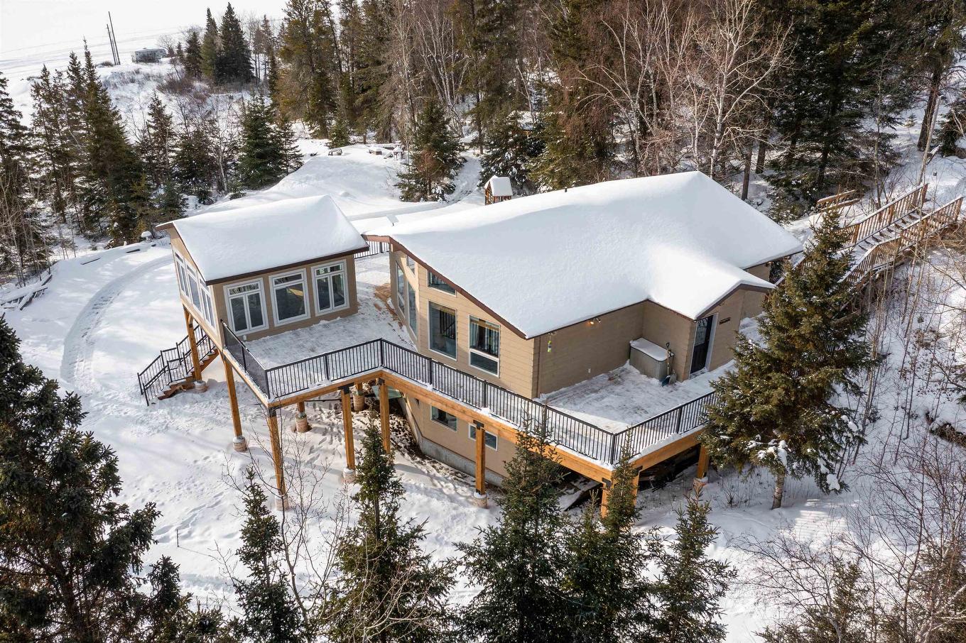 220D Phantom Drive, Kenora, ON - Outdoor With Deck Patio Veranda