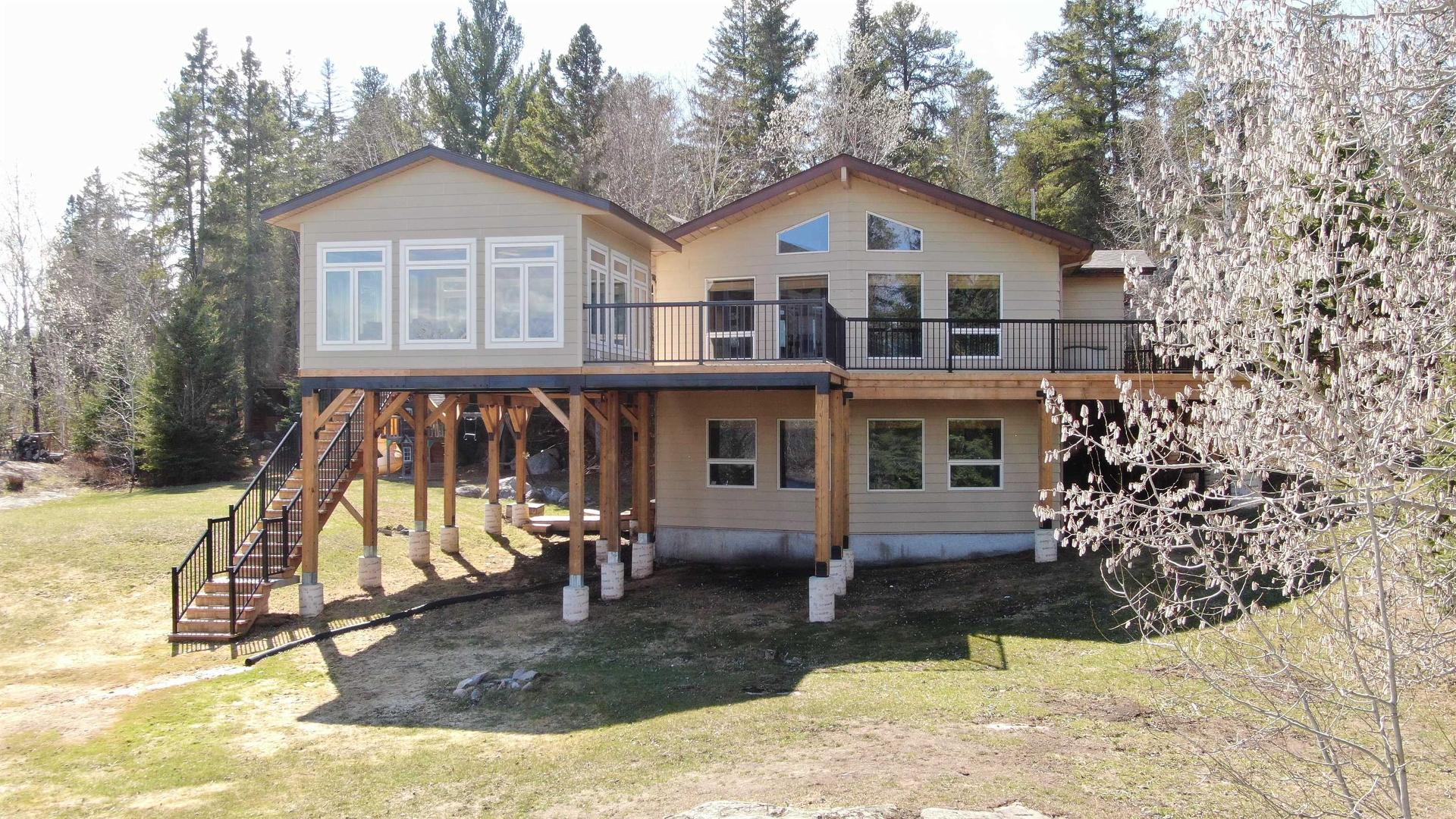 220D Phantom Drive, Kenora, ON - Outdoor With Deck Patio Veranda With Exterior