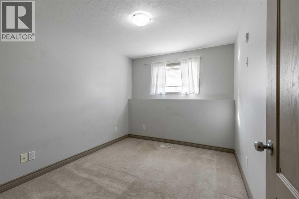 314, 23 Chilcotin Lane W, Lethbridge, AB - Indoor Photo Showing Other Room