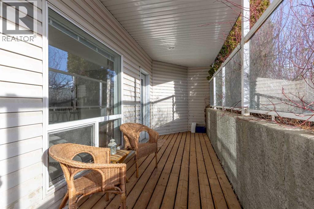 314, 23 Chilcotin Lane W, Lethbridge, AB - Outdoor With Deck Patio Veranda With Exterior