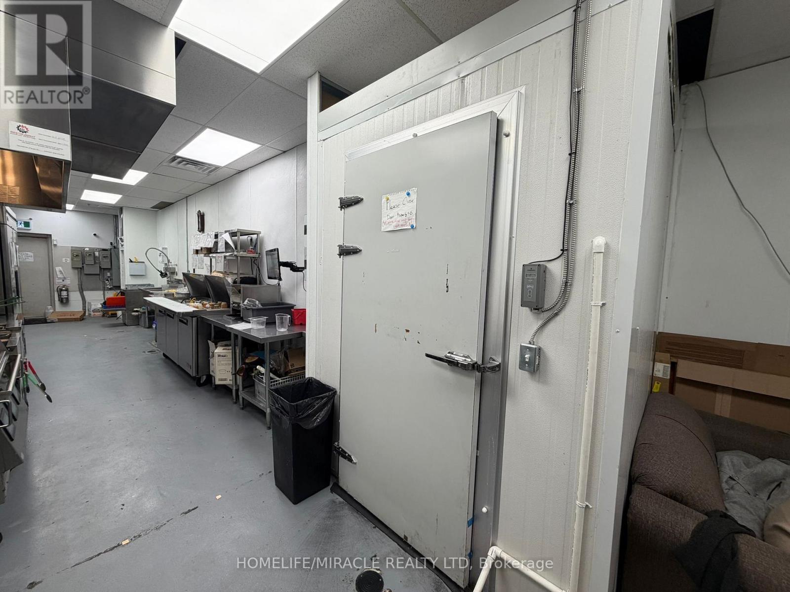 12 - 218 Silvercreek Parkway N, Guelph, ON