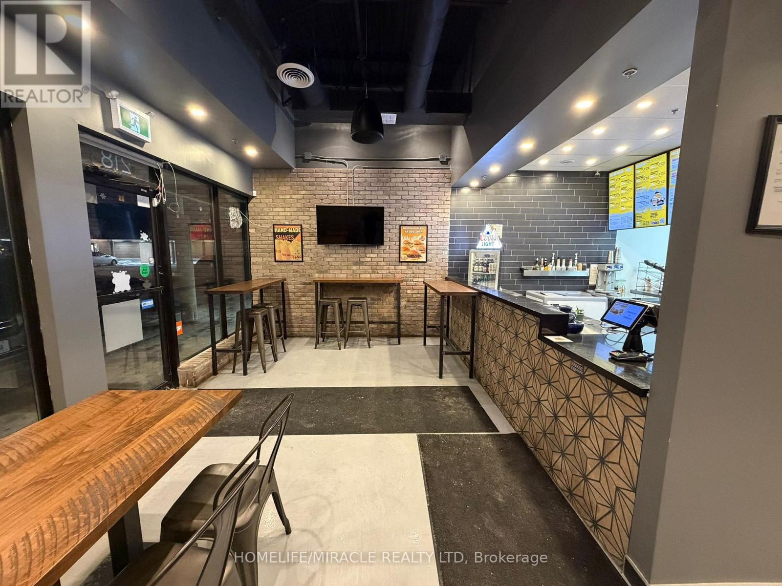 12 - 218 Silvercreek Parkway N, Guelph, ON