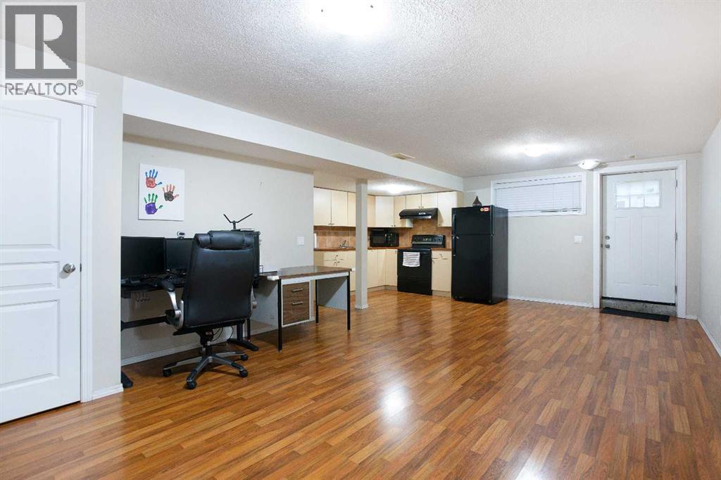 138 Saddlecrest Way Ne, Calgary, AB - Indoor