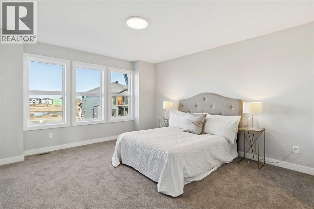 438 South Shore Drive, Chestermere, AB - Indoor Photo Showing Bedroom