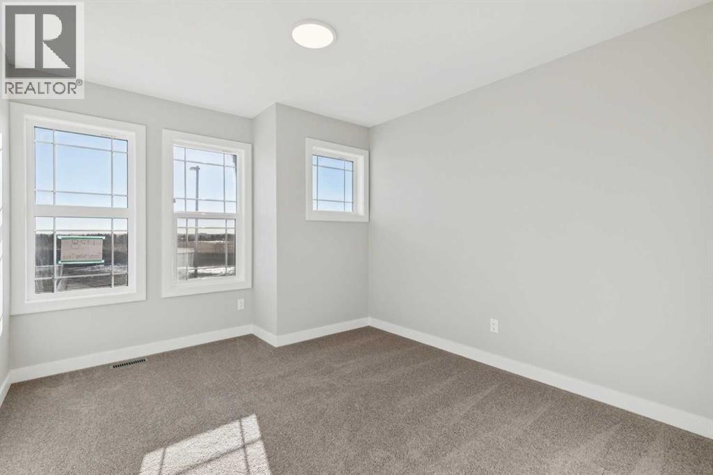 438 South Shore Drive, Chestermere, AB - Indoor Photo Showing Other Room