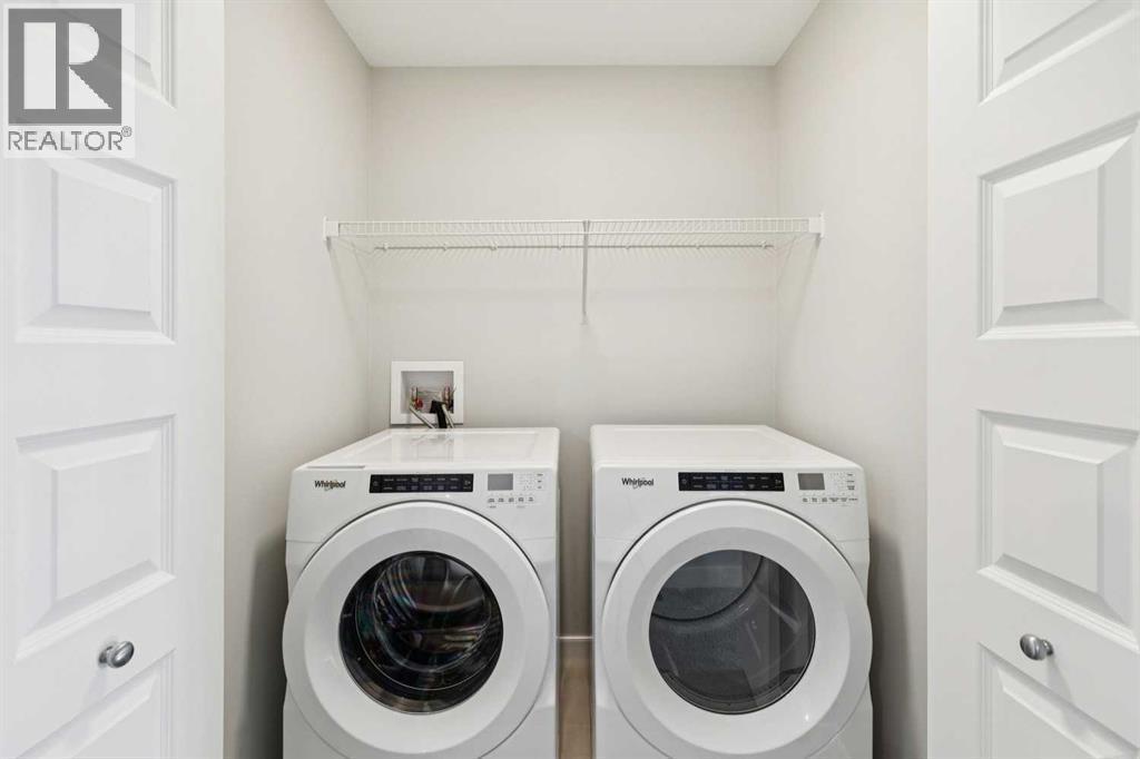 438 South Shore Drive, Chestermere, AB - Indoor Photo Showing Laundry Room