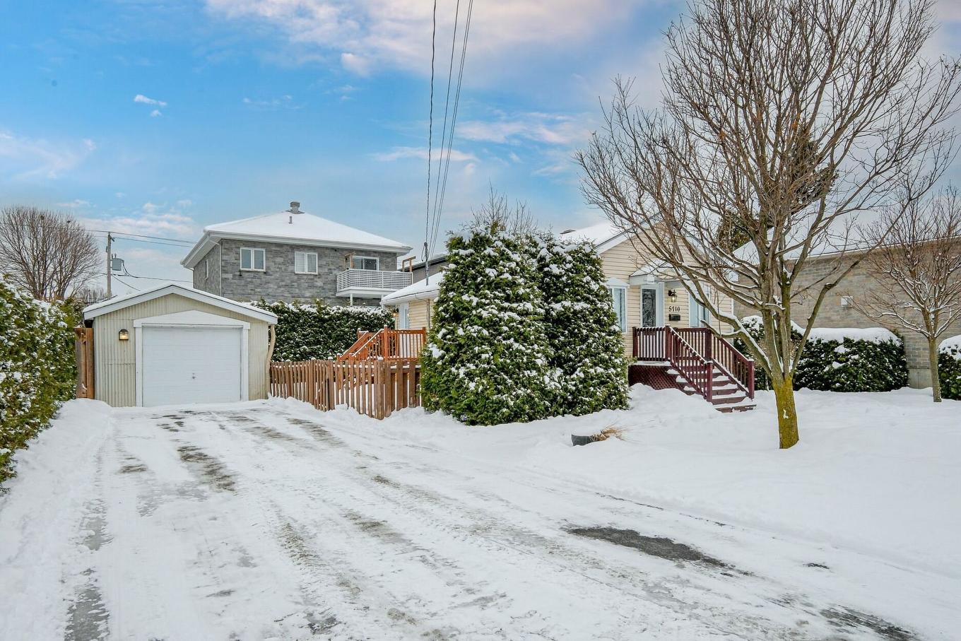 Frontage - 5710 Rue Anthony, Brossard, QC - Outdoor