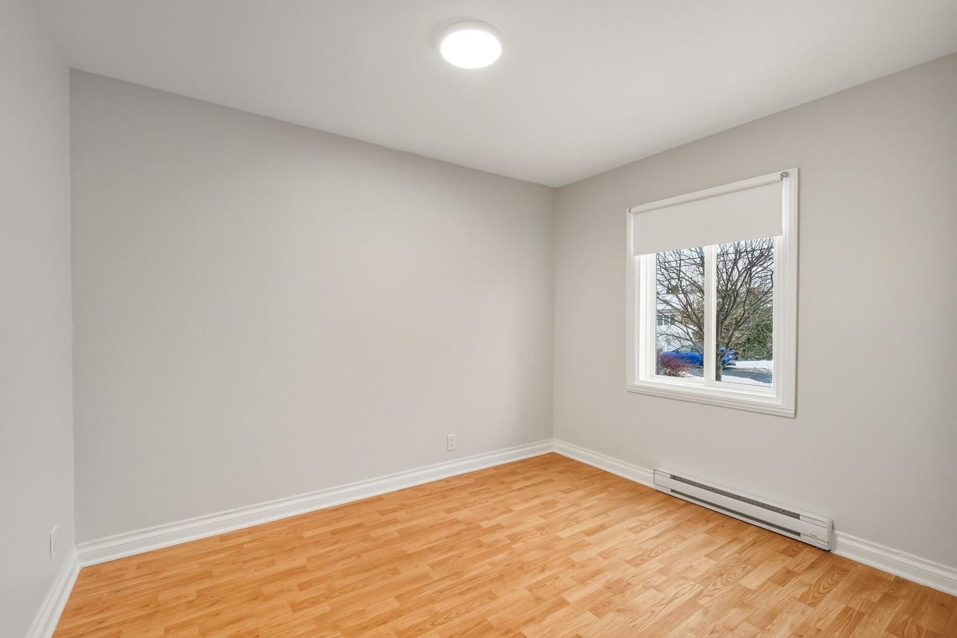 Bedroom - 5710 Rue Anthony, Brossard, QC - Indoor Photo Showing Other Room