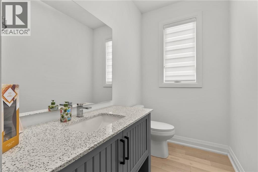 3709 Ryan Avenue, Fort Erie, ON - Indoor Photo Showing Bathroom