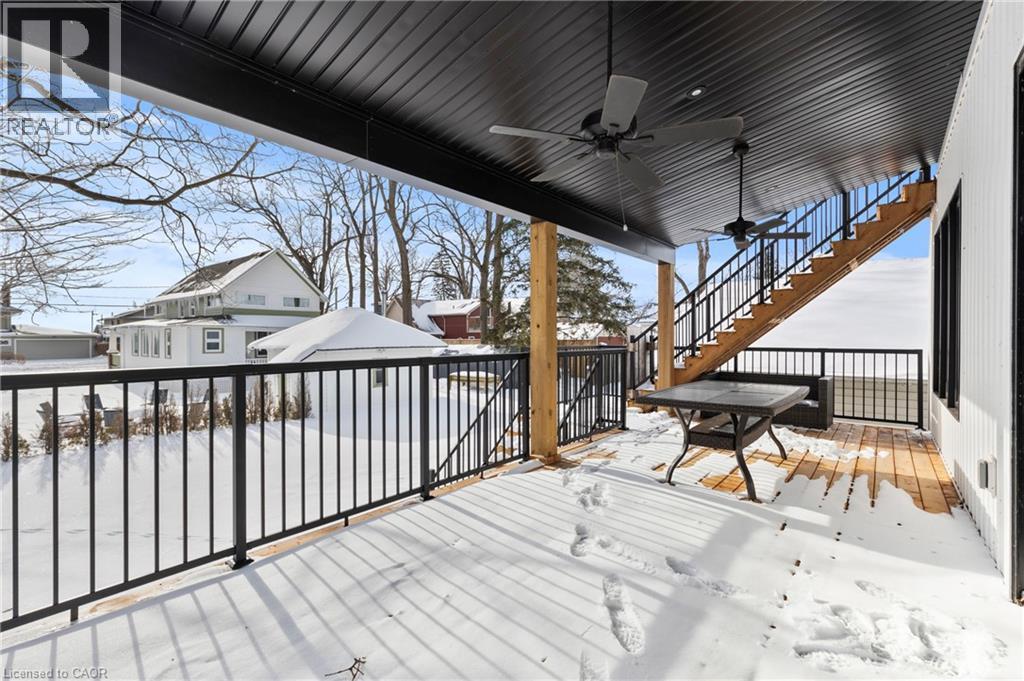3709 Ryan Avenue, Fort Erie, ON - Outdoor With Deck Patio Veranda With Exterior