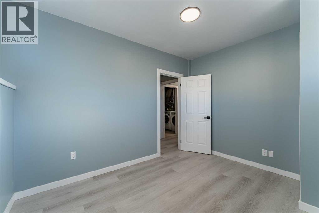 134 Erin Meadow Crescent Se, Calgary, AB - Indoor Photo Showing Other Room