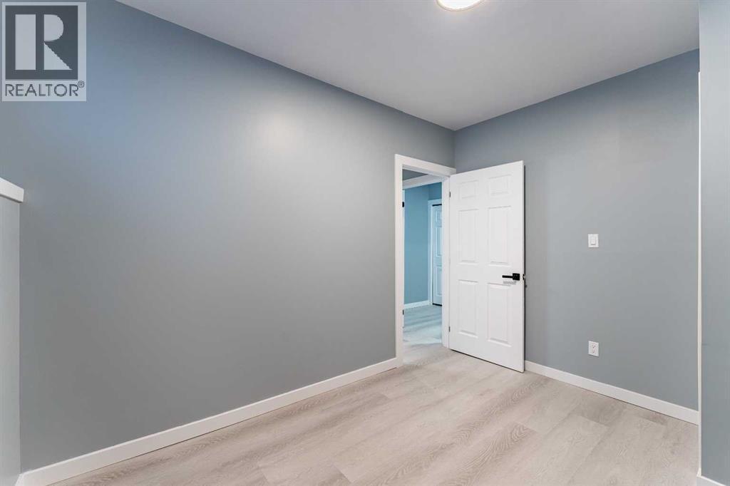 134 Erin Meadow Crescent Se, Calgary, AB - Indoor Photo Showing Other Room