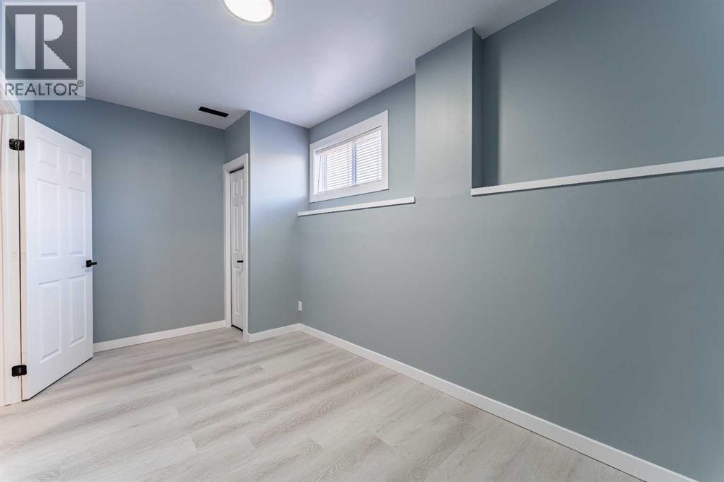 134 Erin Meadow Crescent Se, Calgary, AB - Indoor Photo Showing Other Room