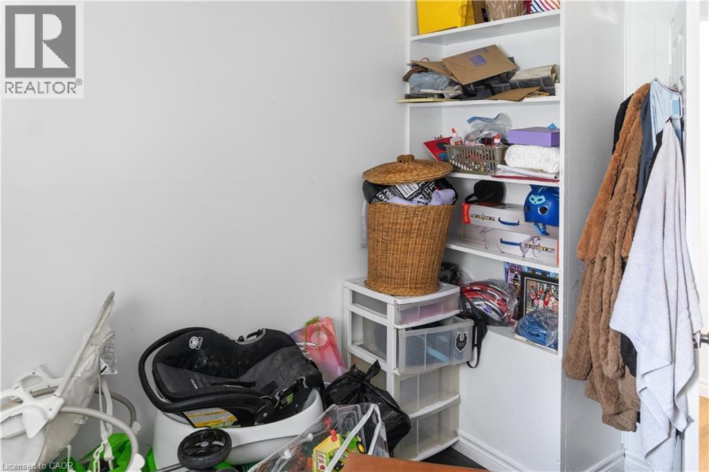 52 Ruby Street, Kitchener, ON - Indoor