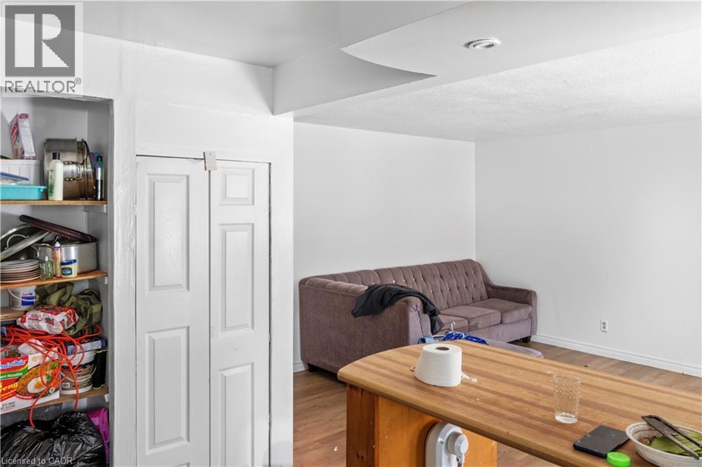 52 Ruby Street, Kitchener, ON - Indoor Photo Showing Other Room