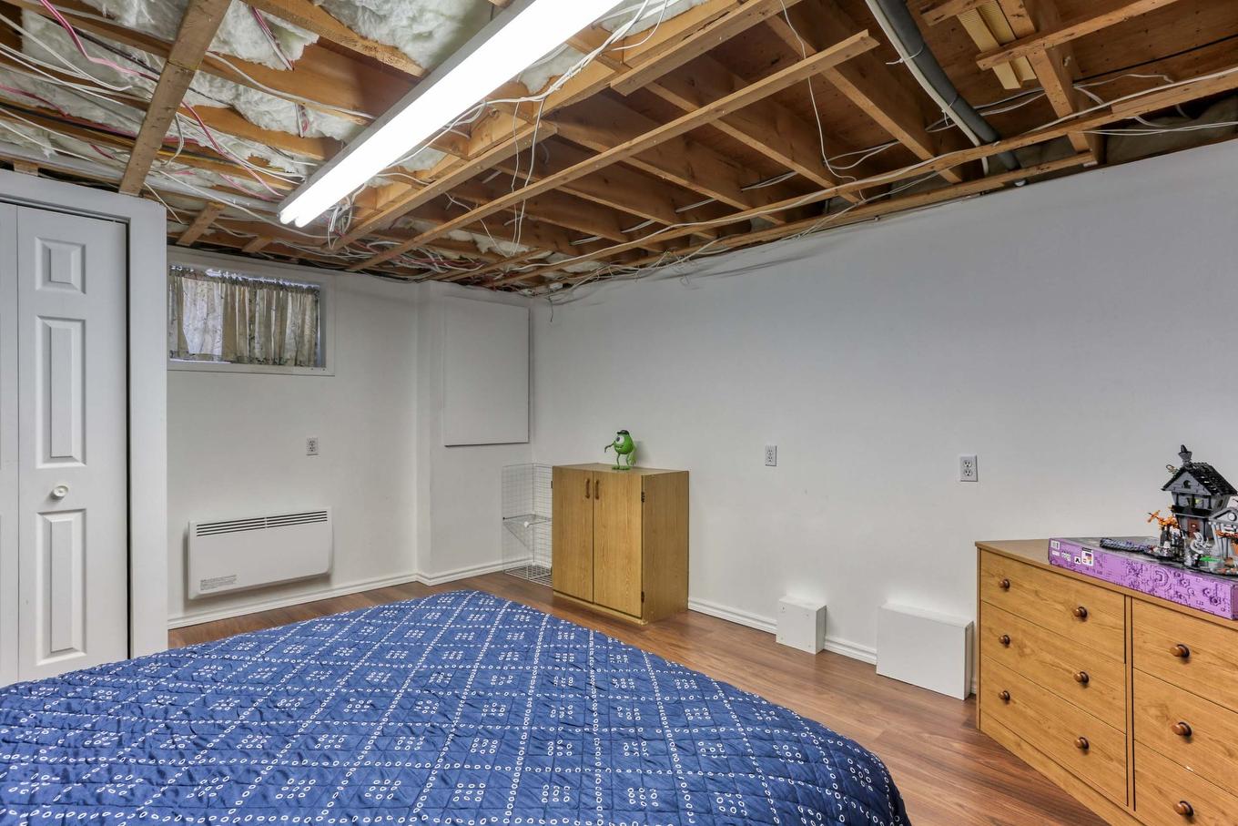 Bedroom - 170 127E Rue, Shawinigan, QC - Indoor Photo Showing Basement