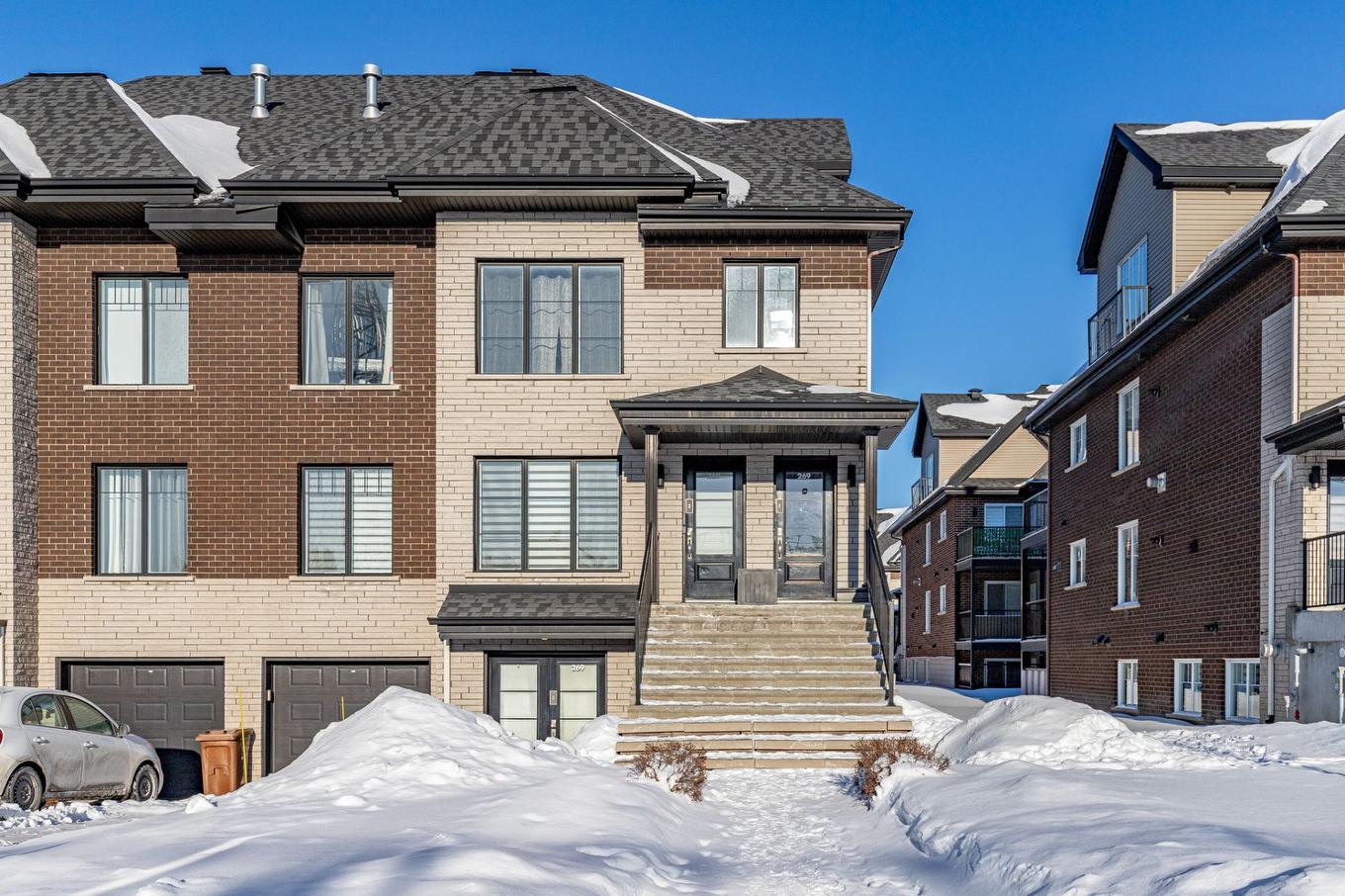 Frontage - 2-269 Rue Prévert, Saint-Basile-Le-Grand, QC - Outdoor With Facade